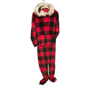 Secret Treasures Women’s Med Buffalo Plaid PJs Pajamas Faux Fur Hood One Piece